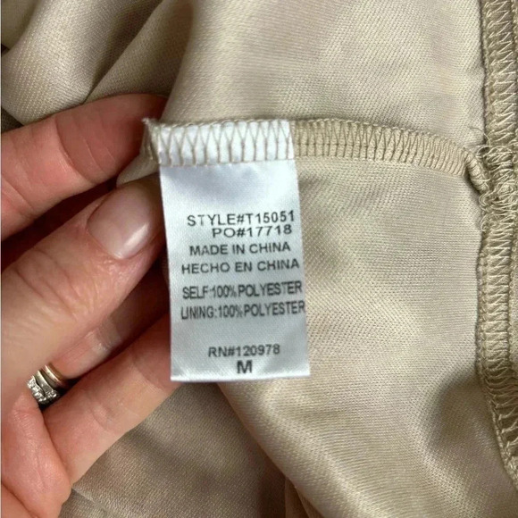 Entro Blouse M Animal Print Oversized Flounce Flutter Tired Feminine Flowy - Picture 6 of 11